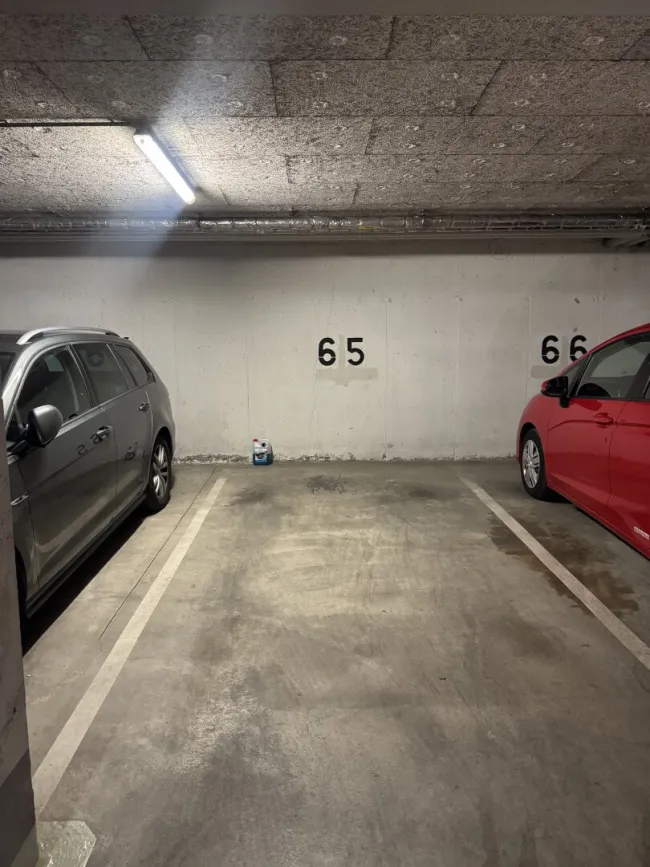 Tiefgaragenplatz
