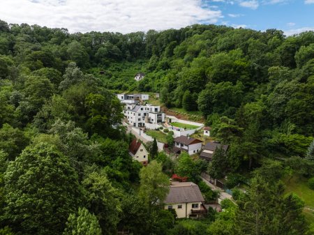 Elevated Living - Moderne VILLA MIT SALZWASSERPOOL, AUFZUG & HERRLICHEM AUSBLICK