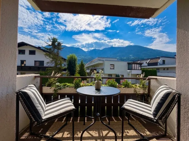 Schwaz: Schöne & gemütliche 3-Zimmer-Wohnung mit Süd-Loggia, Balkon & Tiefgaragenstellplatz – im Kaufpreis inkludiert - Titelbild