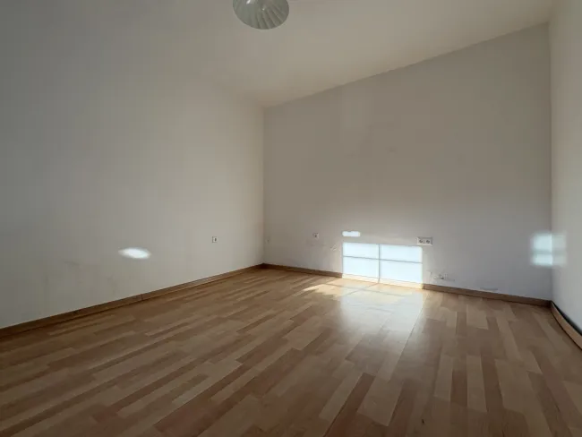 Schlafzimmer 2 (Feuchtigkeit)