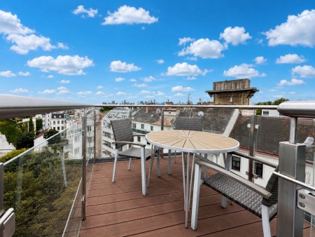 ***3-Zimmer-Maisonette-Dachgeschosswohnung mit Südbalkon nahe Augarten***