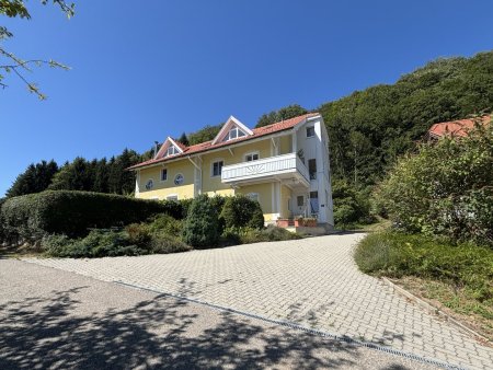 COMING SOON! Idyllisches großzügiges Landhaus mit Einliegerwohnung / Praxis, Doppelgarage und XXXL 7.273 m² Grundstück in wunderschöner Waldrandlage in Frankenburg am Hausruck