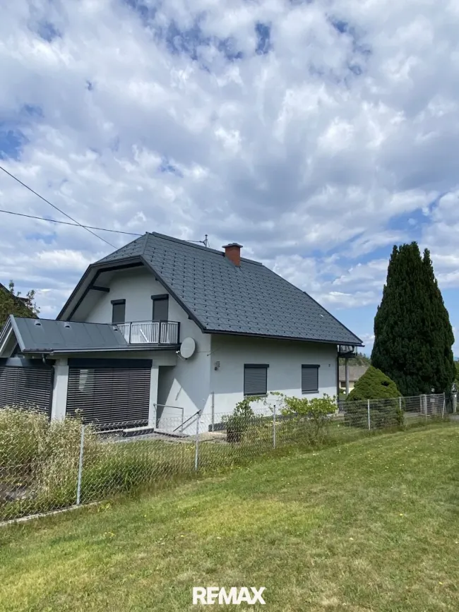 Einfamilienhaus in traumhafter Aussichtslage am Radsberg - Bild