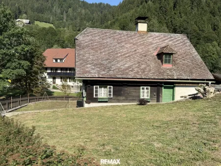 *** Tradition trifft Potenzial – renovierungsbedürftiges Bauernhaus mit viel Platz für neue Ideen ***