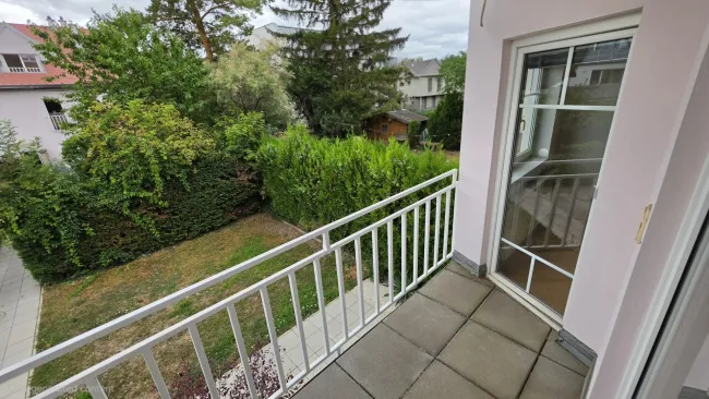 Moderne Neubauwohnung | 2 Zimmer | Süd-Loggia | Klimaanlage | Garage inklusive - Bild