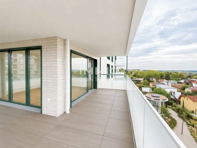 Commission free: 4th Floor - Timeless Living Surrounded by Nature & Design - Titelbild