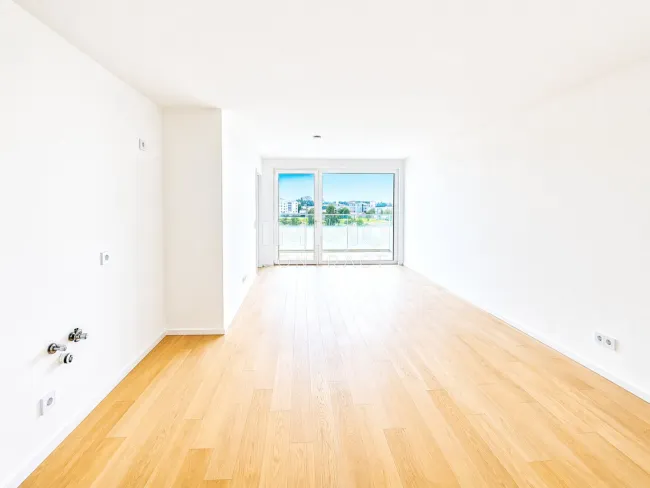 Commission-Free: 4th Floor - Luxury Apartment with Balcony, Rooftop Garden und Palm House - Bild