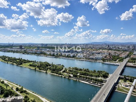 Wohnen über Wien: U1 Donauinsel - DC2 Tower 37. Etage