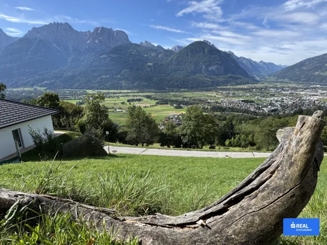 Exklusives Grundstück mit Panoramablick auf die Lienzer Dolomiten - Titelbild