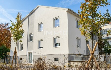 Modernes 3-Zimmer Büro mit Balkon & 3 Stellplätzen im Regierungsviertel