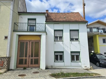 Einfamilienhaus mit vielen Möglichkeiten, sanierungsbedürftig!