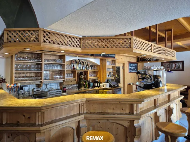 Traditionsgasthof/Restaurant inkl. 220 m² Wohnung im Naturpark Zirbitzkogel - Grebenzen - Titelbild