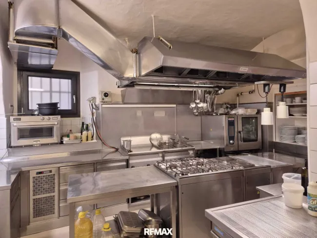 Traditionsgasthof/Restaurant inkl. 220 m² Wohnung im Naturpark Zirbitzkogel - Grebenzen - Bild