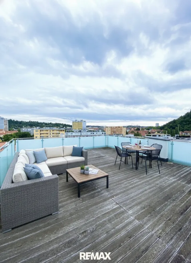 Dachterrasse (Einrichtungsbeispiel)