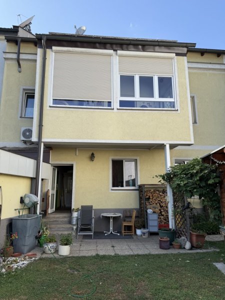 Mehrparteienhaus / Zinshaus in Linz-Urfahr mit Garten und Donaublick