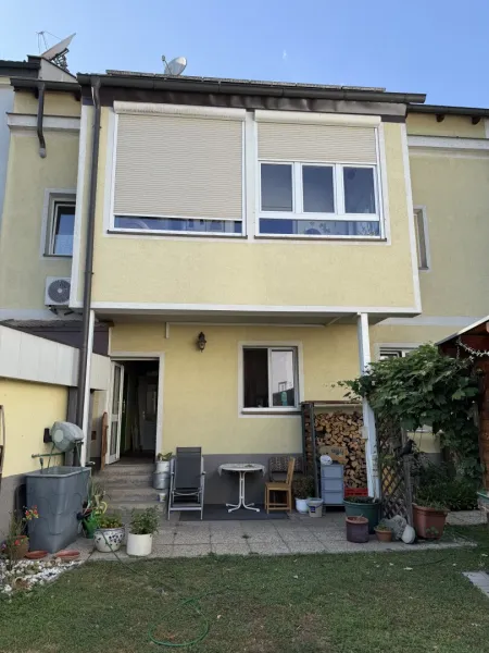 Mehrparteienhaus / Zinshaus in Linz-Urfahr mit Garten und Donaublick