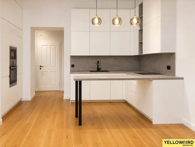 Hochwertig sanierte 3-Zimmer-Altbauwohnung I Zentrale Lage I Nähe Rochusmarkt - Bild