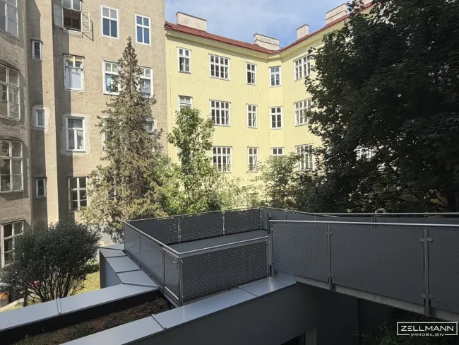 Großzügige Altbauwohnung mit Terrasse in der begehrten Pratercottage | ZELLMANN IMMOBILIEN - Bild