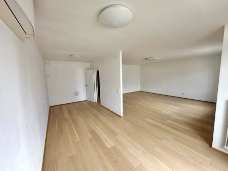 *NEUER PREIS* TOP LAGE MIT TRAUMHAFTEM AUSBLICK & TIEFGARAGENSTELLPLATZ