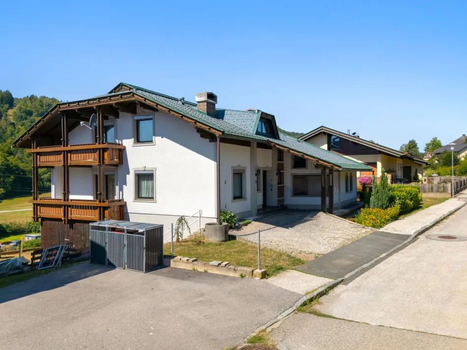 Viel Platz, viele Möglichkeiten: Ein-/Zweifamilenhaus mit ca. 340 m² Wohnfläche in Völkermarkt - Bild