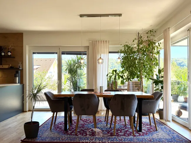 WOHNHIGHLIGHT NAHE GRAZ: Großzügige 5‑Zimmer‑Wohnung mit großem Balkon, zwei Parkplätzen, E‑Ladestation & exklusiver Grünruhelage - Bild