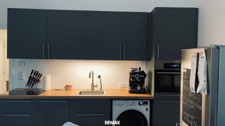 neue vollausgestattete Küche
