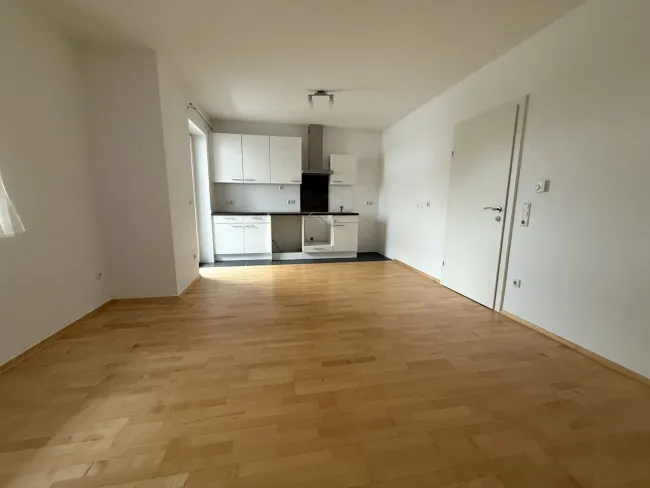 günstige Mietwohnung in ruhiger Lage - BESICHTIGUNG DI 17:00 Uhr - Titelbild