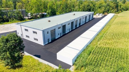 Betriebs-/Produktions- oder Lagerhallen mit Flächen von 59 - 175 m² im Gewerbepark Rüstorf / Schwanenstadt zu verkaufen / vermieten (Top 14c)