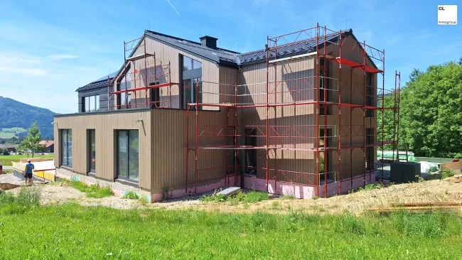 Zweitwohnsitz am Waldesrand im schönen Mondseeland - Alleinlage *provisionsfrei* - Titelbild