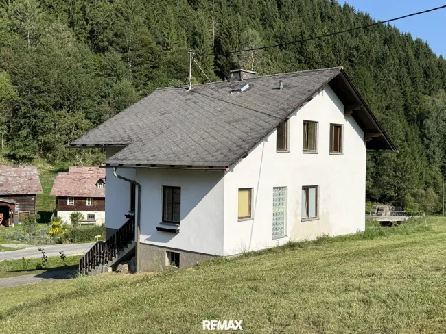 *** Für Macher und Individualisten – 140m² Wohnfläche mit guter Baustruktur und großem Entwicklungspotenzial *** - Titelbild