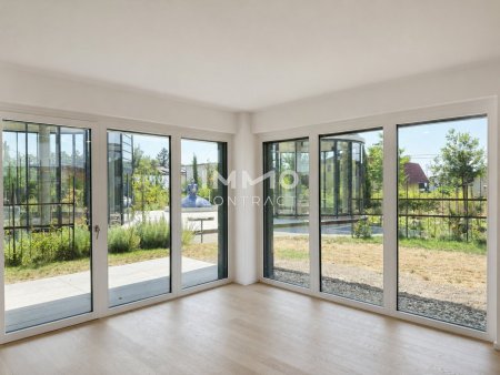 Commission-Free! 4 Rooms + a Separate Office and Private Garden in a Peaceful Location Between Oberlaa and Wienerberg
