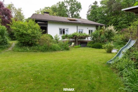 Hausansicht/Garten