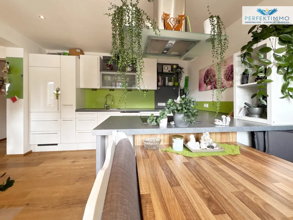 3-Zimmer-Haushälfte mit großzügiger Terrassenfläche - Bild