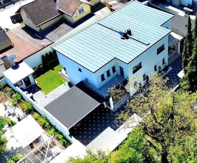 KOFFER PACKEN UND EINZIEHEN! ZWEITE Neuwertige Doppelhaushälfte mit 4 Zimmern und vielen Freiflächen in TOP Lage in Berndorf zu verkaufen! - Titelbild