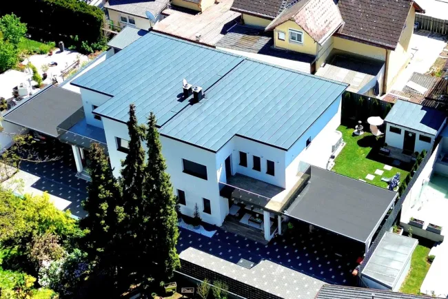 TRAUMHAUS GEFUNDEN! Neuwertige Doppelhaushälfte mit 4 Zimmern und vielen Freiflächen in TOP Lage in Berndorf zu verkaufen! - Titelbild