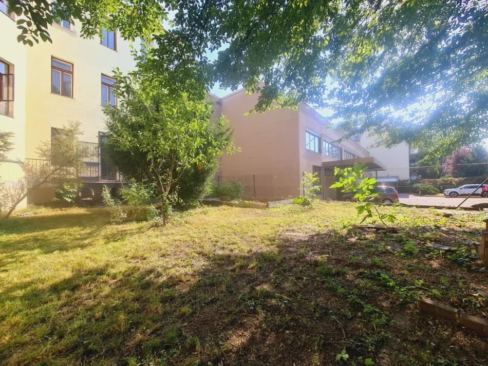 Garten-Altbau mit Balkon zur individuellen Gestaltung | Luftwärmepumpe-Fußbodenheizung möglich - Titelbild