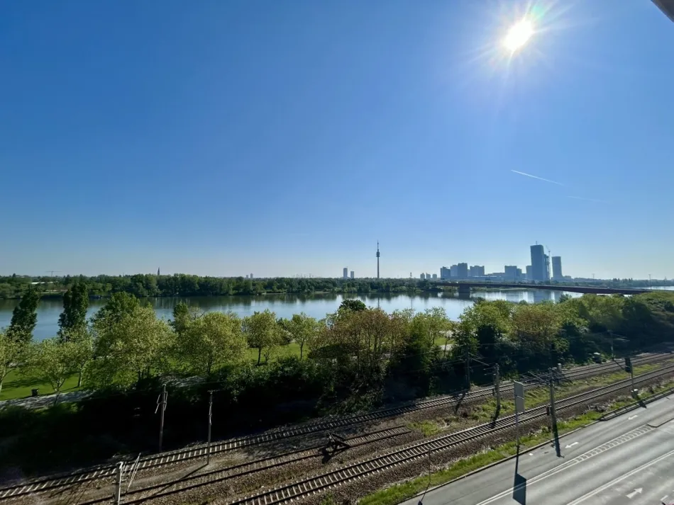 Moderne 2-Zi-Wohnung mit Loggia, Fußbodenheizung & Einbauküche in 1200 Wien zu mieten! - Bild