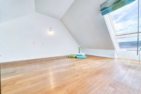 Schlafzimmer 4