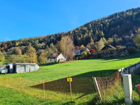 TRAUMHAFTER BAUGRUND IN GEHWEITE DES OSSIACHER SEES
