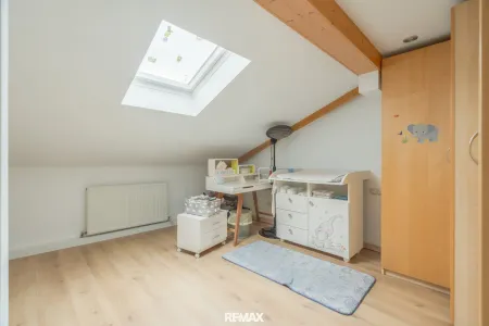 Schlafzimmer 2 DG