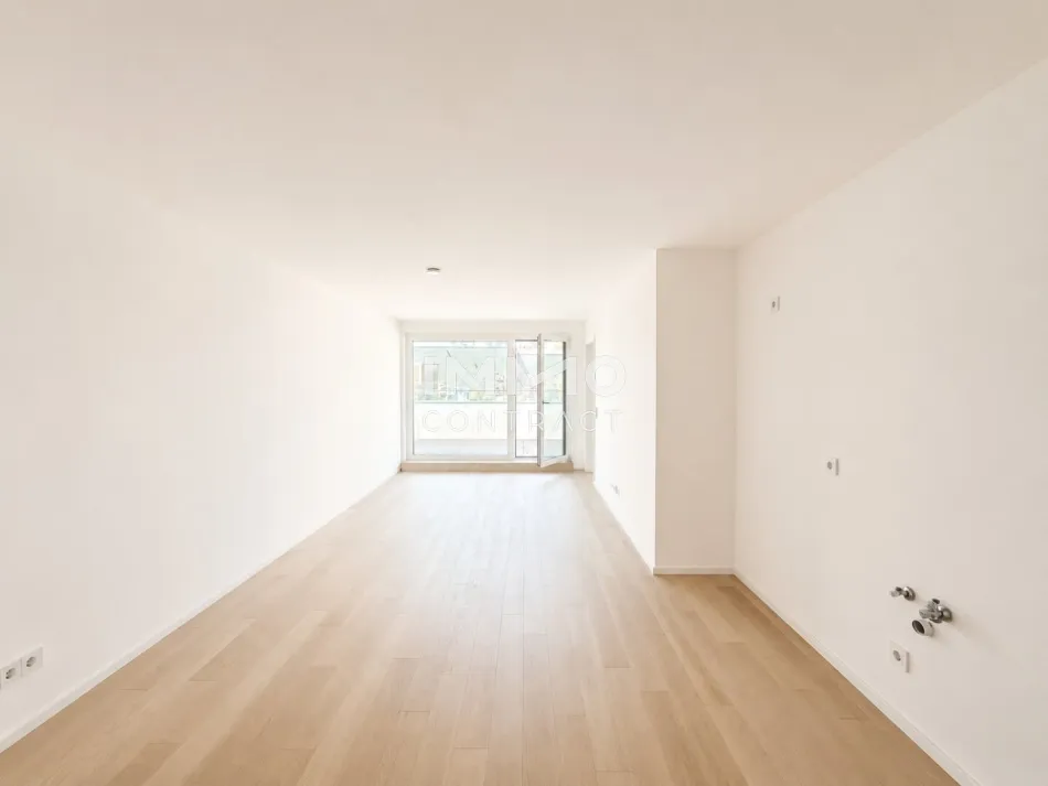 Commission-Free - First Occupancy on the 4th Floor: Living with Panaroma View - Bild