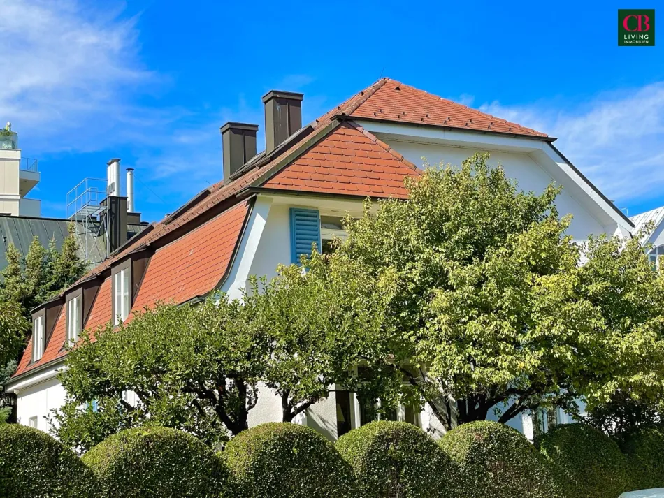 Charmante Villa mit drei Wohneinheiten, Garten und Entwicklungspotenzial - Titelbild
