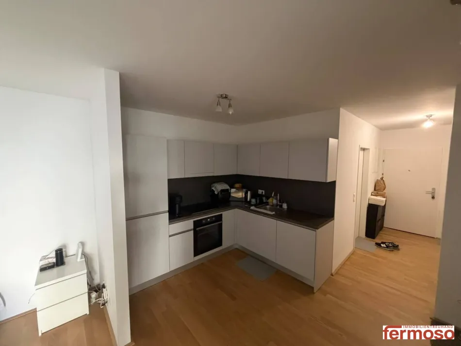 Moderne 1-Zimmer-Wohnung mit Einbauküche, Fußbodenheizung & U-Bahn Nähe in 1210 Wien! - Titelbild