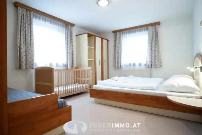 5700 Zell am See: Appartmenthaus mit Restaurant in zentraler Lage von Zell am See, 12 Parkplätze, Wachstumspotential garantiert ! - Titelbild
