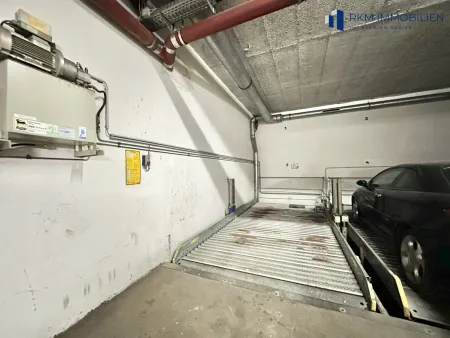 KFZ-Abstellplatz