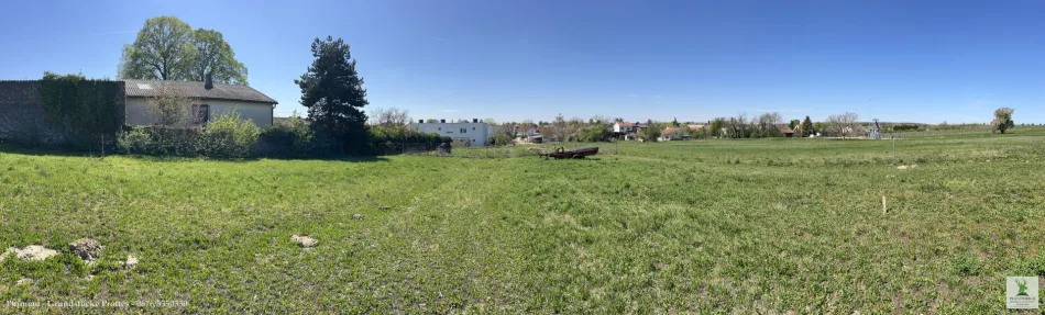 Bauträger aufgepasst ! 11 Wohneinheiten auf 5 Grundstücken 8 Min. von Gänserndorf Stadt entfernt. - Titelbild