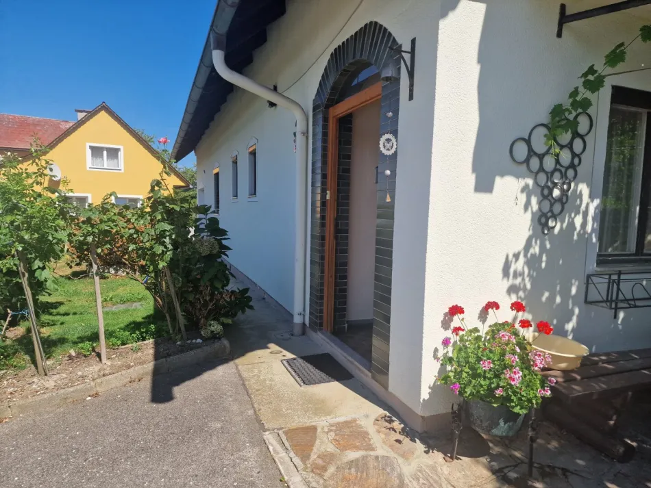 Handwerker gesucht - ländliches Einfamilienhaus mit Flair und einem wunderschönen südlichen Weitblick in Oberlatein - 8552 Eibiswald - Bild