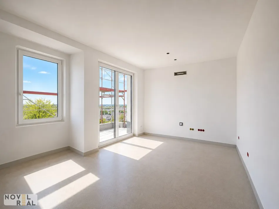 NEU | SOFORT SICHERN: Preisvorteile | WOHNEN MIT BALKON UND PARKBLICK! - Titelbild