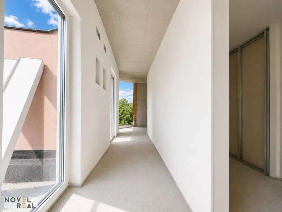 NEU | Exklusive Preisaktion |DACHTERRASSENWOHNUNG MIT TRAUMHAFTER PARKBLICK! | Bestlage zwischen Schlingermarkt und SCN - Bild
