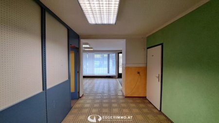 Attraktiver Gewerbestandort in Bruck – ideal für Büro, Physiopraxis oder Geschäftslokal